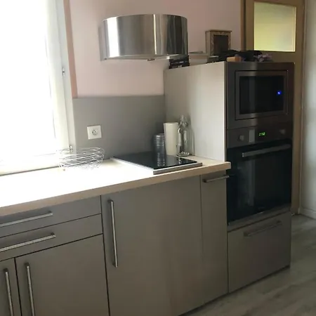 Magnifique Studio Centre Apartment *